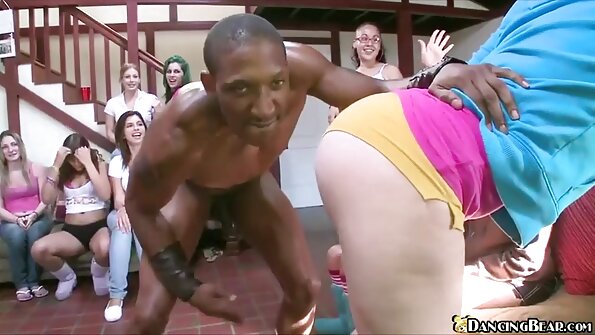 Nomen'ny zanaky ny vodiny valisoa tamin'ny asa boob haingana ny zanany