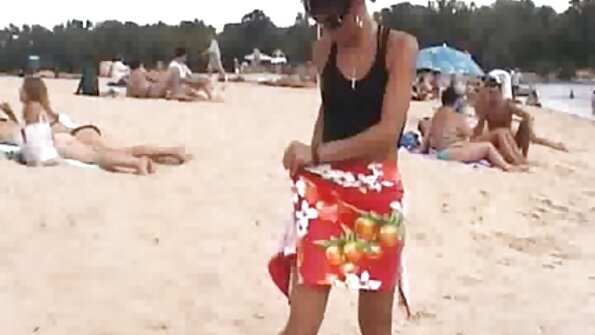 Blonde misy nono voajanahary no manotra azy we pussy molotra