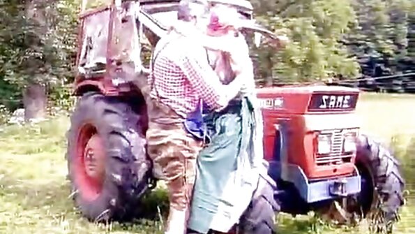 Ny zavatra mahia miaraka amin'ny nono izay somary milentika dia feno dika mafy