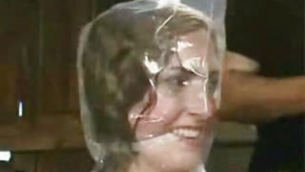 Misy mpivady eo am-pandriana ary izy roa dia manana fotoana mahafinaritra